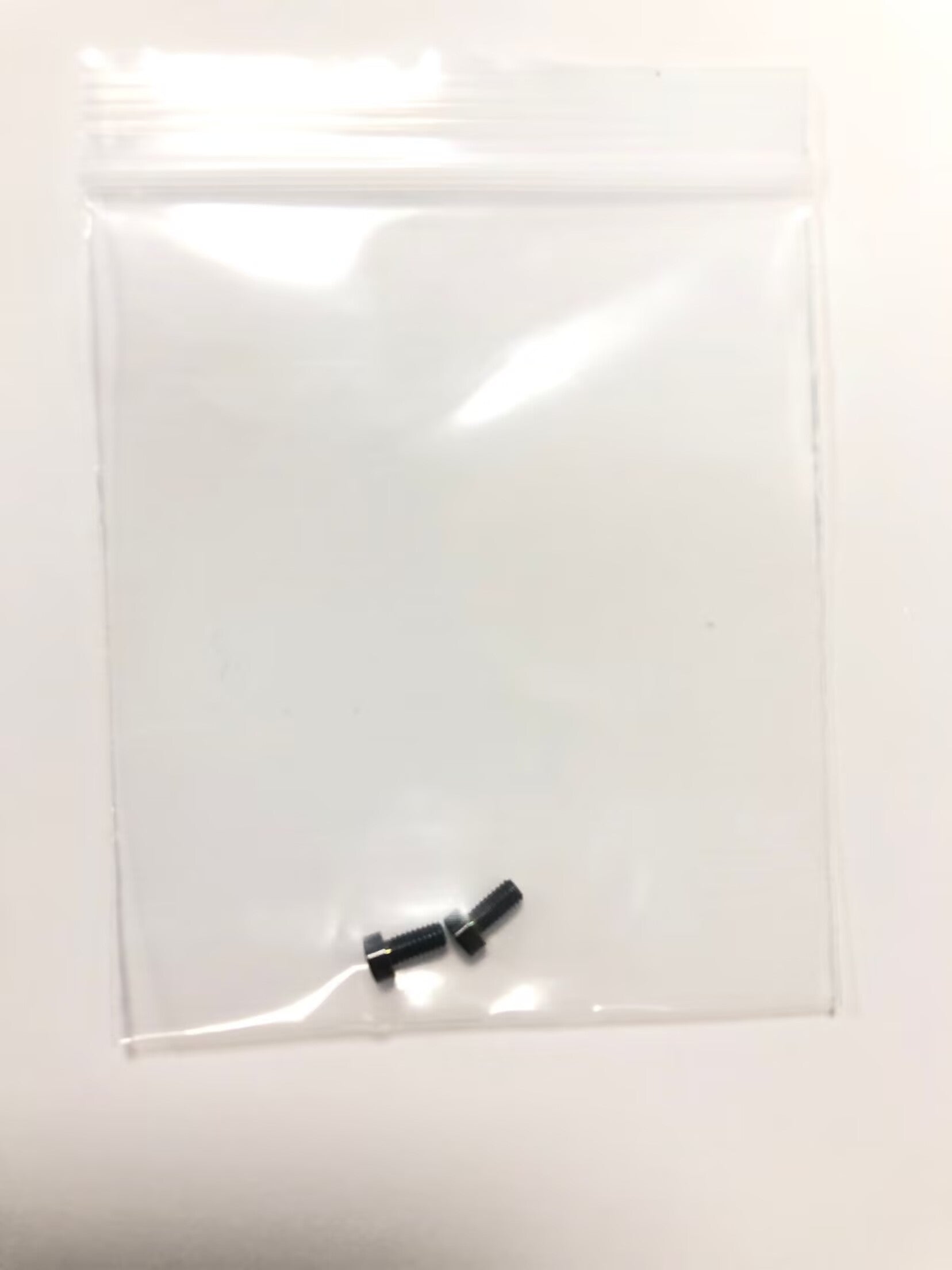 Titanium | Screw | GEO2402E accessory